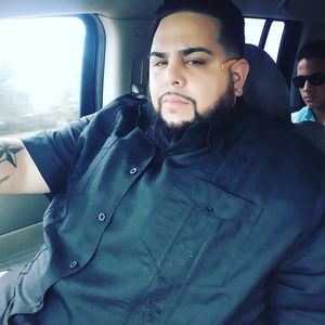 Meet your Posher, Ray